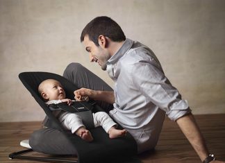 Jak wybrać leżaczek dla niemowlęcia