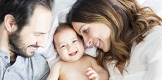 Jak objawia się nietolerancja laktozy u niemowląt - dieta matki karmiącej