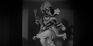 Kto powinien Błogosławić młoda parę?