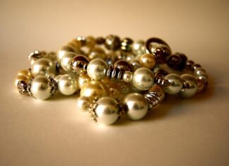 Co kupić jak się idzie pierwszy raz do domu?