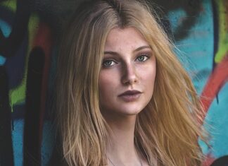 Czym maluje się twarz? Czym maluje się twarz?