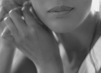 W co ubrać pana młodego?