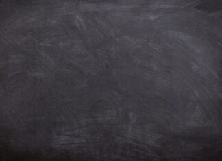 Kiedy zacząć uczyć dziecko rysować?