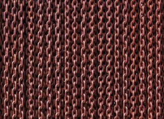 Czy spinka niszczy włosy? Czy spinka niszczy włosy?