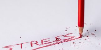 W jakim kolorze nie wypada iść na komunię?