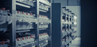 Jaki akumulator do silnika 12v?