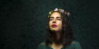 Jak zrobić opaskę do włosów z materiału?