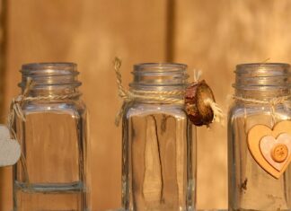 Od którego miesiąca można podawać dziecku słoiczki? Od którego miesiąca można podawać dziecku słoiczki?