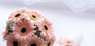 W co się ubrać na chrzciny mężczyzną?