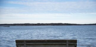 Kiedy można podnieść oparcie w gondoli?