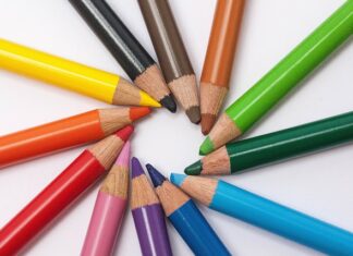 Co do rysowania dla rocznego dziecka?