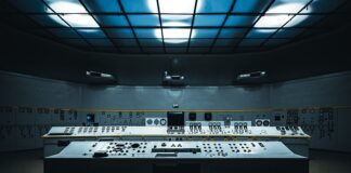 Jaki program do sterowania dronem?